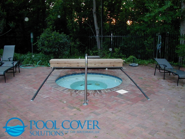 Mt Pleasant SC Manaul Pool Cover on Spa with Paver Decking (3)