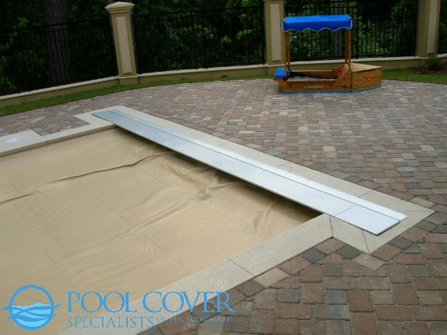 Aluminum Lid for a pool cover motor and container box