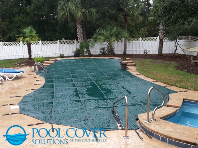 Myrtle Beach SC Loop Loc Mesh Winter Pool Cover with raised wall and hand rails (2)